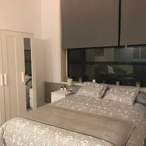 https://loft-silvia-cadiz-centro.hotelsincadiz.net