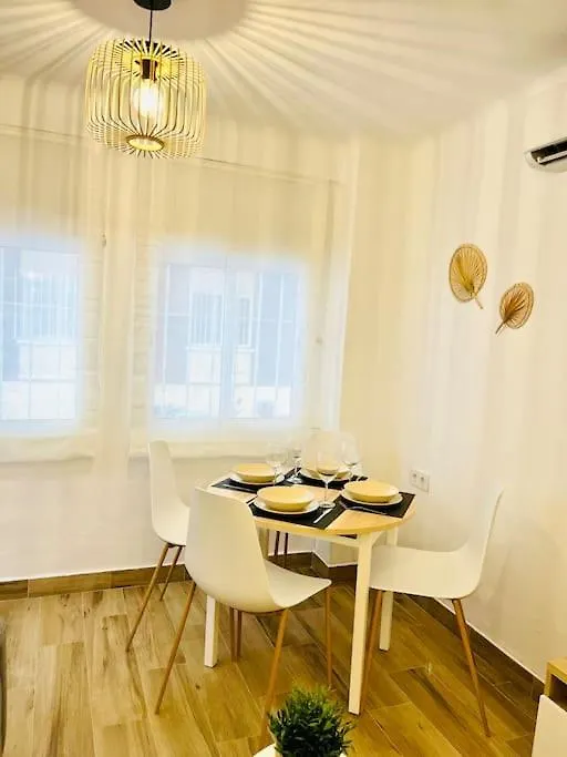 New Spacious And Cozy Apartment - Málaga 0*,  Espagne